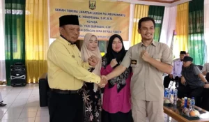 0de1ca1dc2a76c940a69d9c1aba0f138e088055381afd97306b3c7b8038b990d.0